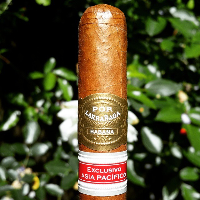 por larranaga encantos cuban cigar